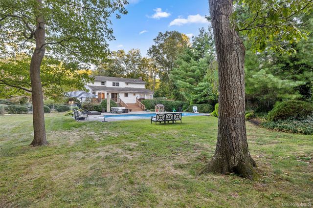 461 Wolf Hill Road, Dix Hills, NY 11746