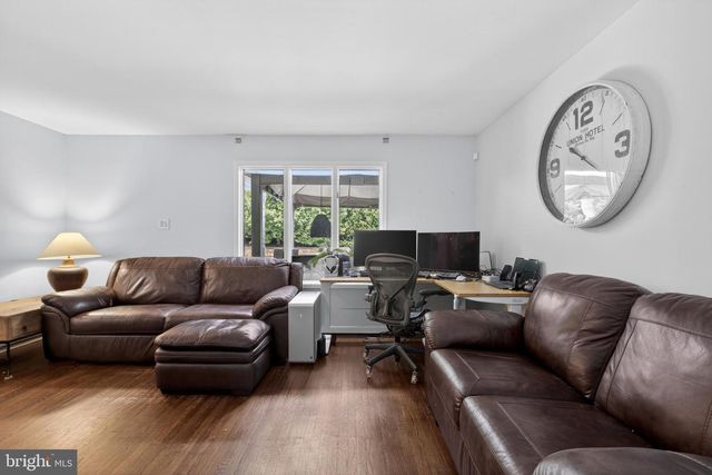 216 REVERE RD, Marlton, NJ 08053