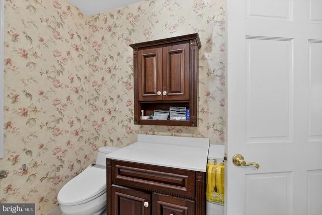 216 REVERE RD, Marlton, NJ 08053