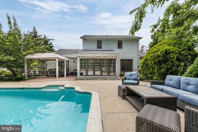 216 REVERE RD, Marlton, NJ 08053