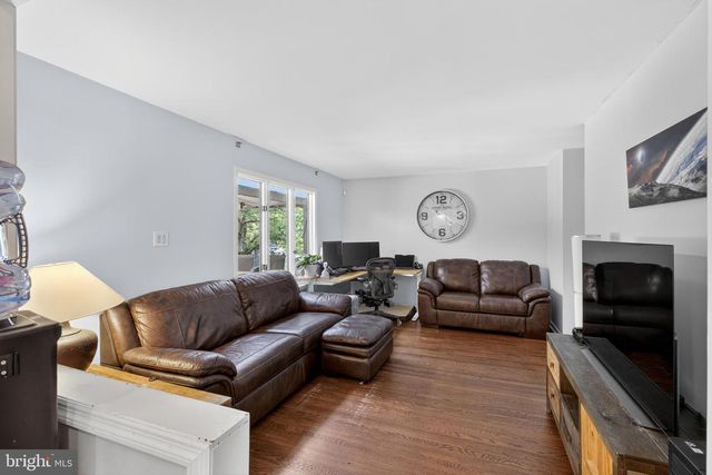 216 REVERE RD, Marlton, NJ 08053