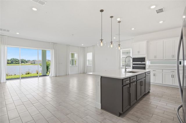 13589 MCMILLAN DRIVE, Orlando, FL 32827