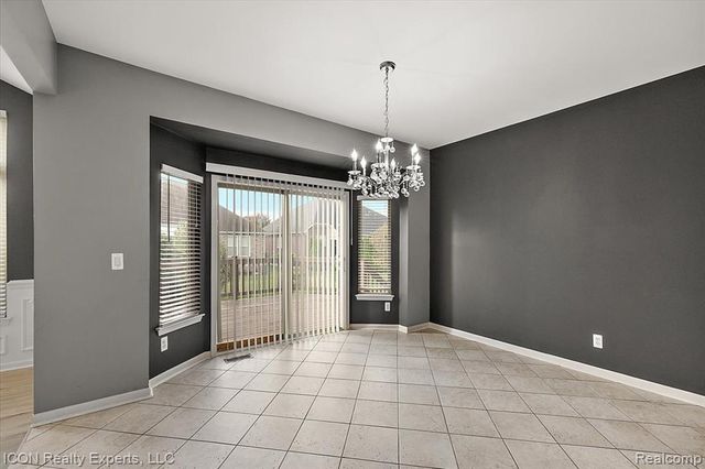 17542 Goldeneye Drive, Clinton Township, MI 48038