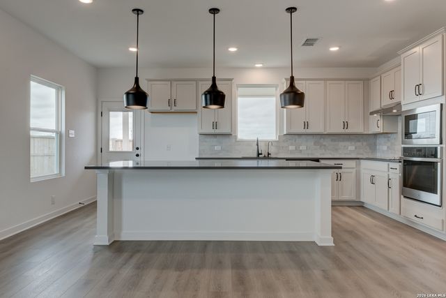 12843 Lower Peach Way, Schertz, TX 78154