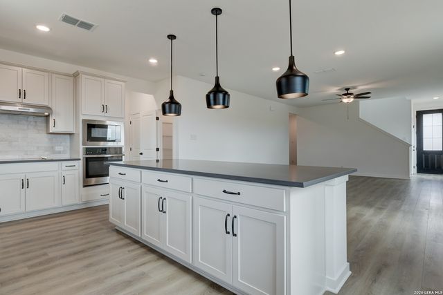 12843 Lower Peach Way, Schertz, TX 78154