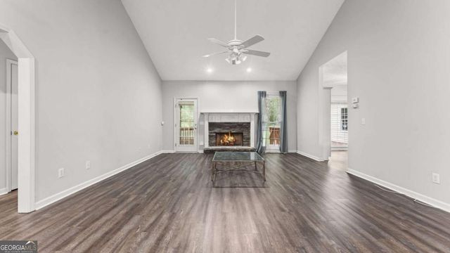 256 Spring Meadows Avenue, Dallas, GA 30157