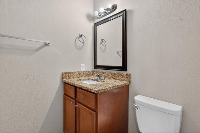 4401 Carter Creek Parkway 13, Bryan, TX 77802