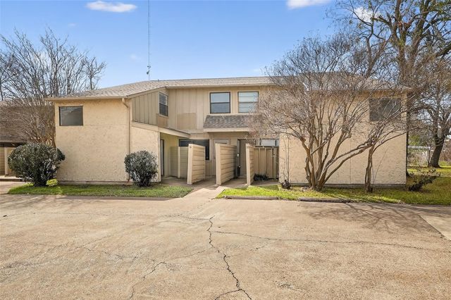 4401 Carter Creek Parkway 13, Bryan, TX 77802