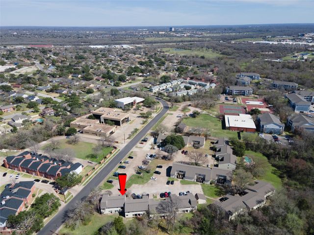 4401 Carter Creek Parkway 13, Bryan, TX 77802