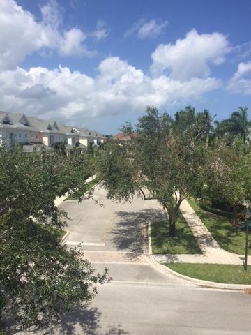 276 Murcia Drive 310, Jupiter, FL 33458