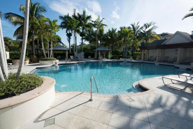 276 Murcia Drive 310, Jupiter, FL 33458