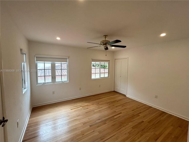 2504 Alhambra Cir 2504, Coral Gables, FL 33134