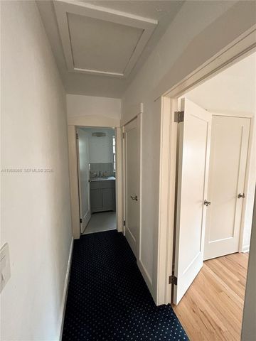 2504 Alhambra Cir 2504, Coral Gables, FL 33134