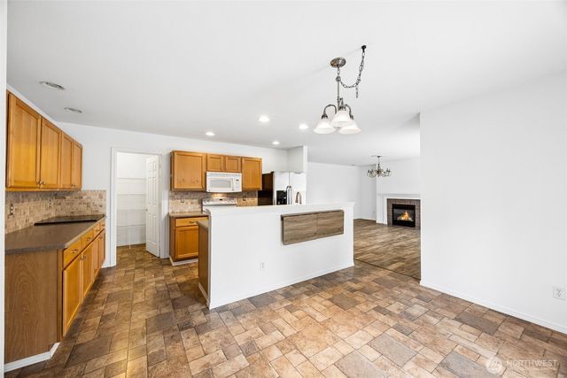 11918 130th Street E, Puyallup, WA 98374