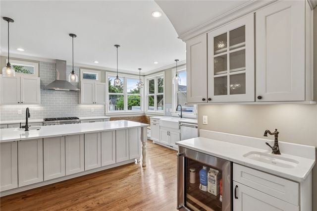 884 Thorn STREET, Sewickley, PA 15143