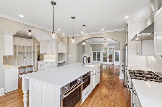 884 Thorn STREET, Sewickley, PA 15143