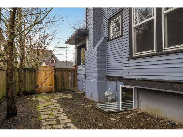 3110 Ne 33RD Ave, Portland, OR 97212