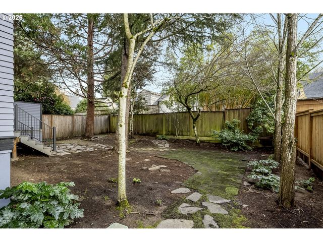 3110 Ne 33RD Ave, Portland, OR 97212