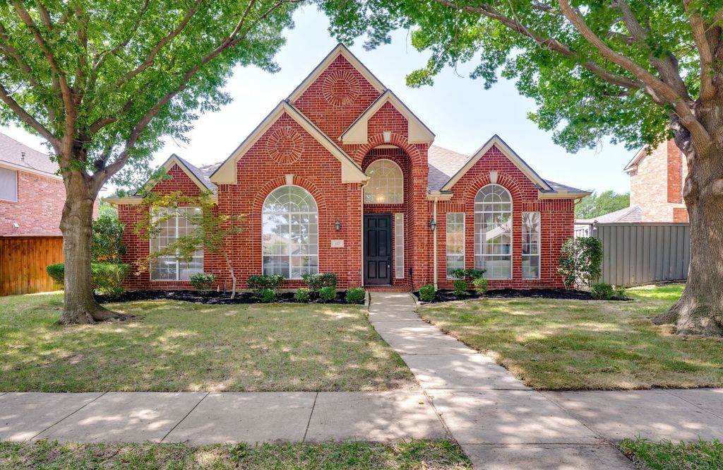417 Marlow Drive, Flower Mound, TX 75028