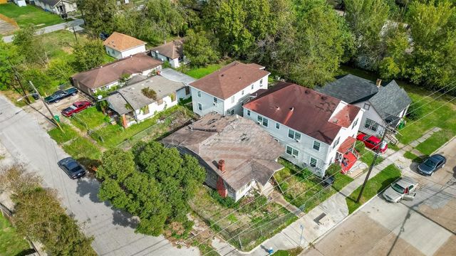 3301 Holman Street, Houston, TX 77004