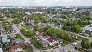 3301 Holman Street, Houston, TX 77004