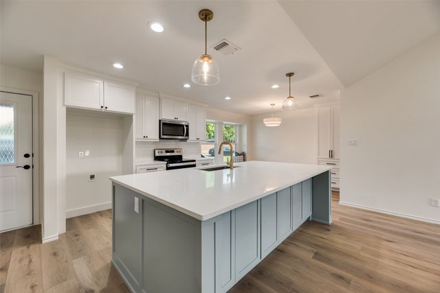 577 Bluebonnet Drive, Keller, TX 76248