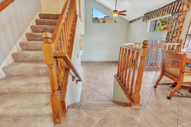 724 Chelmsford Ct, Vacaville, CA 95688