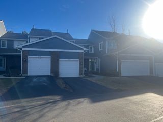 567 W PARKSIDE Drive 567, Palatine, IL 60067