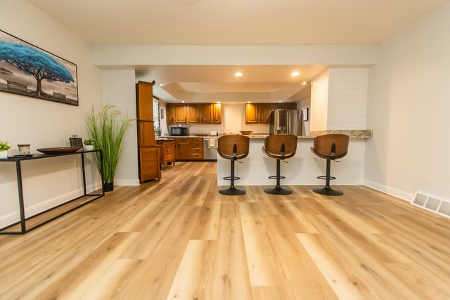 304 Wild Cherry Drive, Dixon, IL 61021