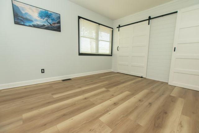 304 Wild Cherry Drive, Dixon, IL 61021