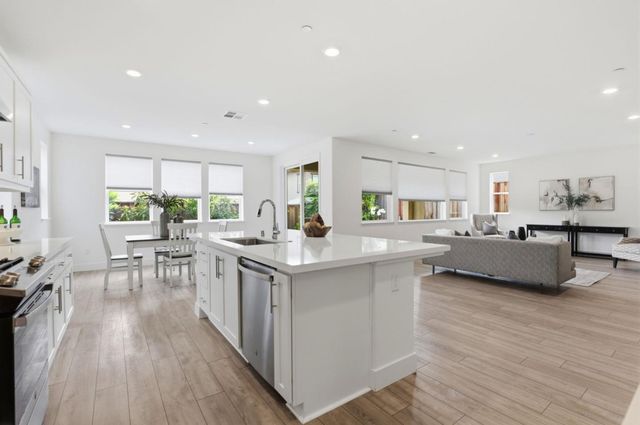 7060 Spumante Way, Gilroy, CA 95020