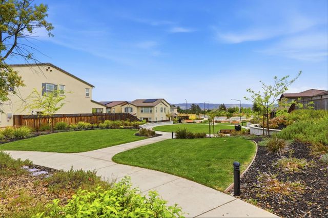 7060 Spumante Way, Gilroy, CA 95020