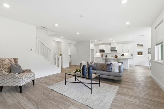 7060 Spumante Way, Gilroy, CA 95020