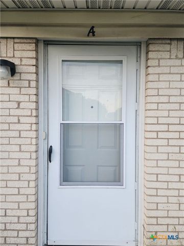 405 E Robertson Avenue B, Copperas Cove, TX 76522