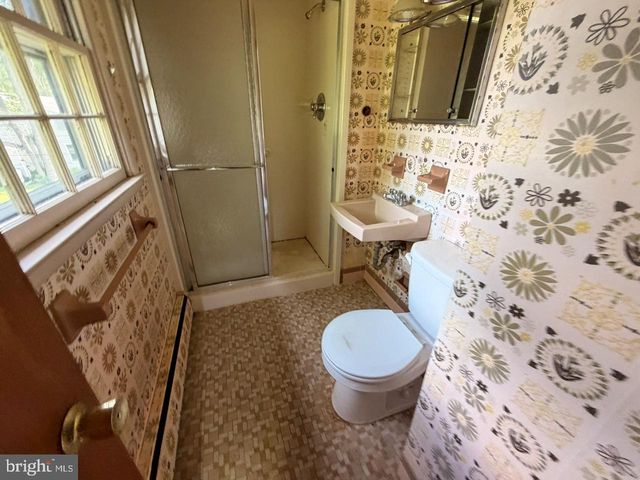 1283 COUNTRY LN, West Chester, PA 19380