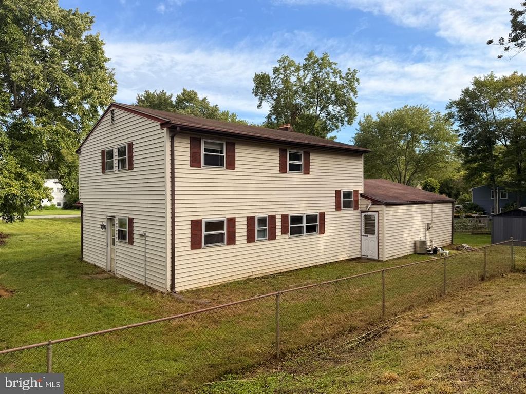 1283 COUNTRY LN, WEST CHESTER, PA 19380 — photo 4