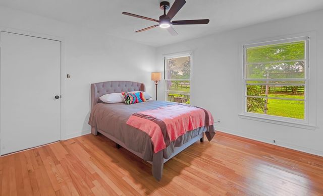 311 E Newland, Robinson, TX 76706