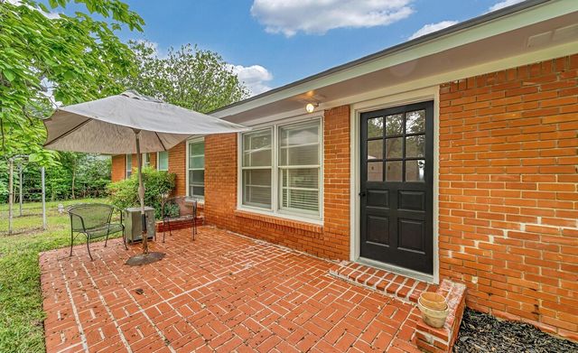 311 E Newland, Robinson, TX 76706