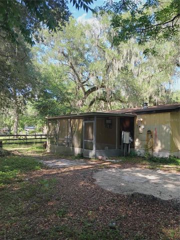 3128 CR 418, Lake Panasoffkee, FL 33538