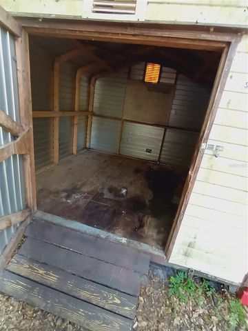 3128 CR 418, Lake Panasoffkee, FL 33538