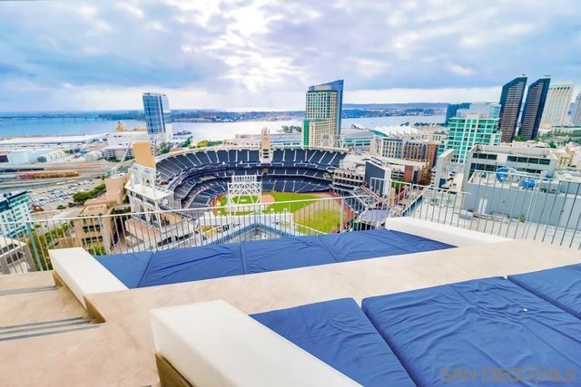 321 10th Ave 904, San Diego, CA 92101