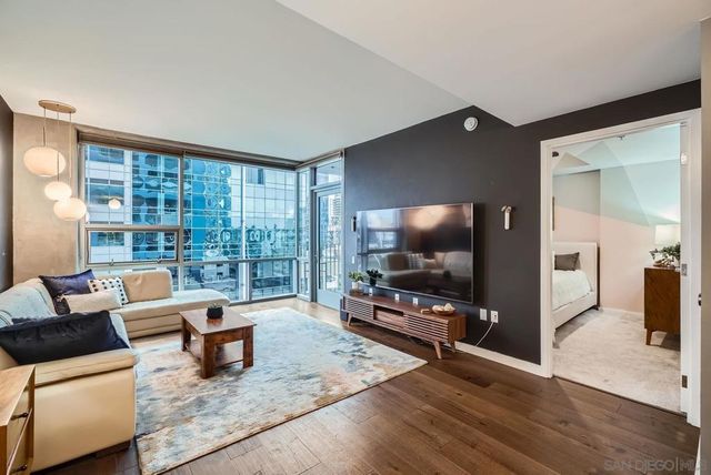 321 10th Ave 904, San Diego, CA 92101