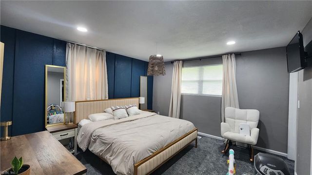 600 Apache RD, Portsmouth, VA 23701