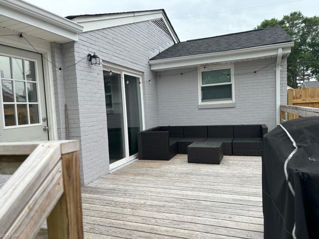 600 Apache RD, Portsmouth, VA 23701
