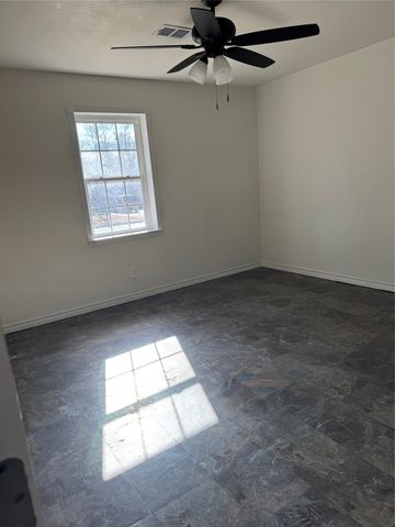 203 Allenwood Drive, Allen, TX 75002