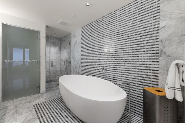 788 NE 23rd St 2101, Miami, FL 33137