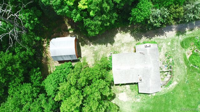 1050 Teggerdine Road, White Lake Charter Township, MI 48386