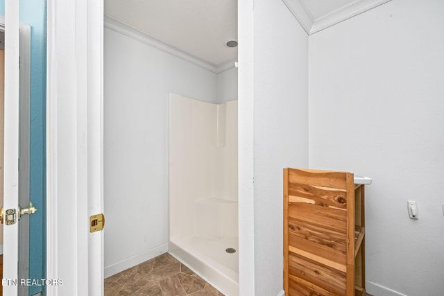 1161 Charlie Doss Rd, Jamestown, TN 38556