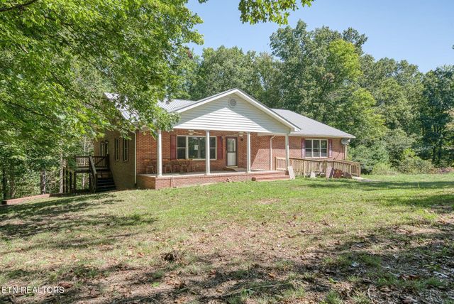 1161 Charlie Doss Rd, Jamestown, TN 38556