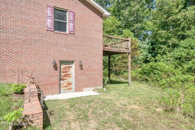 1161 Charlie Doss Rd, Jamestown, TN 38556